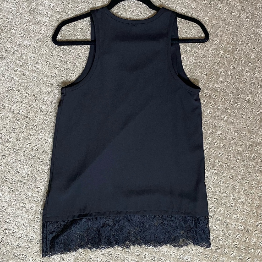 Lace Trim Tank Top - Picture 2 of 5